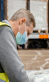 Сохранение хрупкого груза: нанесение защитной упаковки Сохранение хрупкого груза: нанесение защитной упаковки